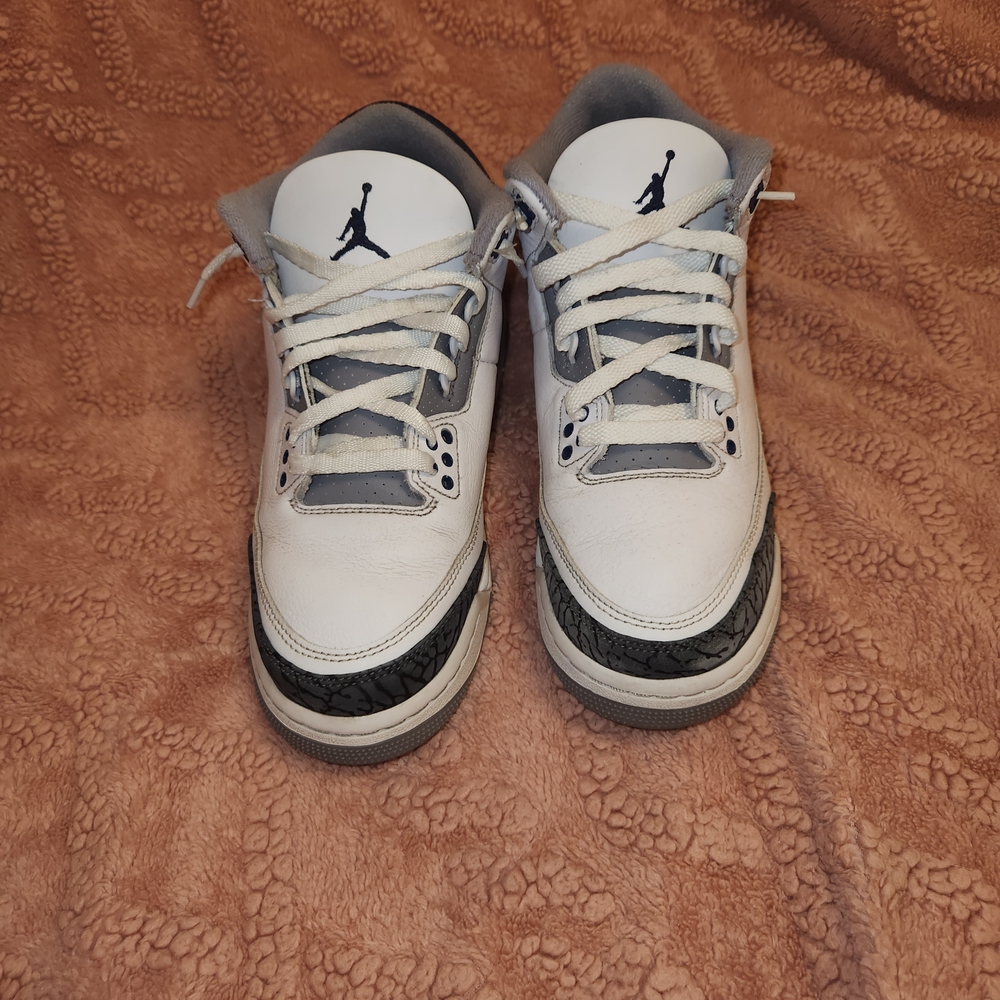 Air Jordan 3 Retro (BIG BOY)